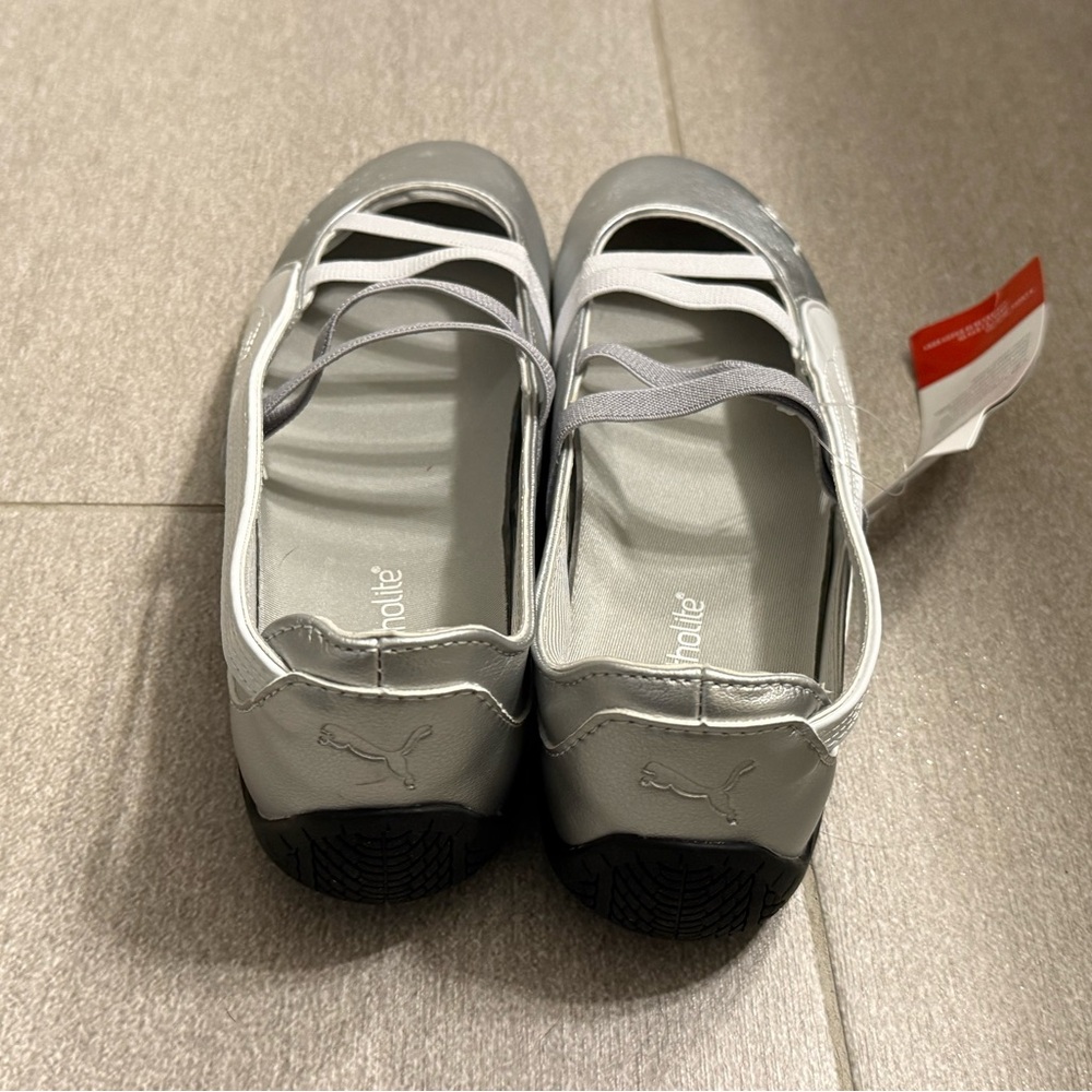 Puma Silver and White Ballet Flats with Elastic Straps - Picture 3 of 10